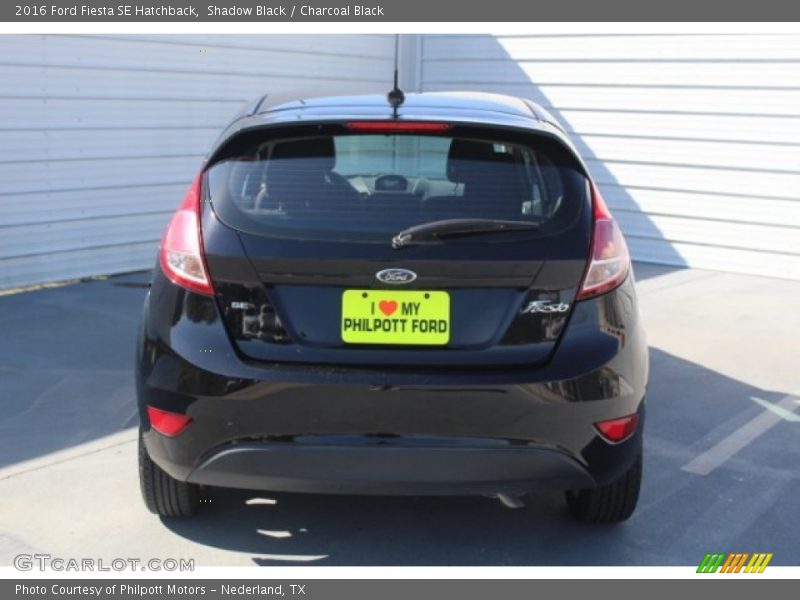 Shadow Black / Charcoal Black 2016 Ford Fiesta SE Hatchback