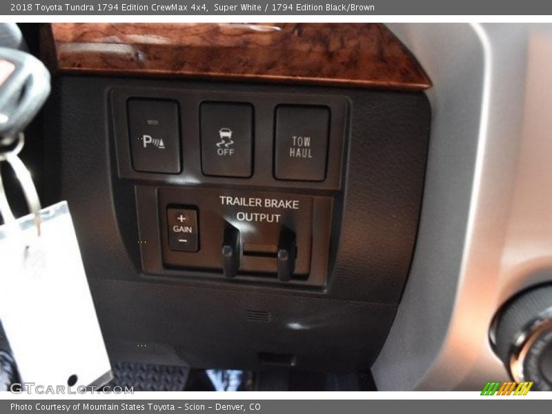 Super White / 1794 Edition Black/Brown 2018 Toyota Tundra 1794 Edition CrewMax 4x4