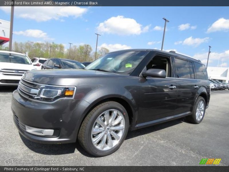 Front 3/4 View of 2018 Flex Limited AWD