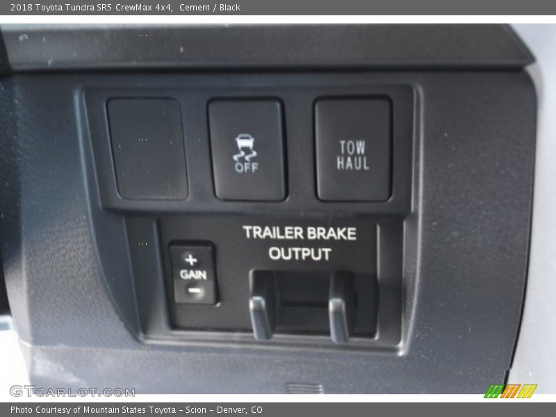 Cement / Black 2018 Toyota Tundra SR5 CrewMax 4x4