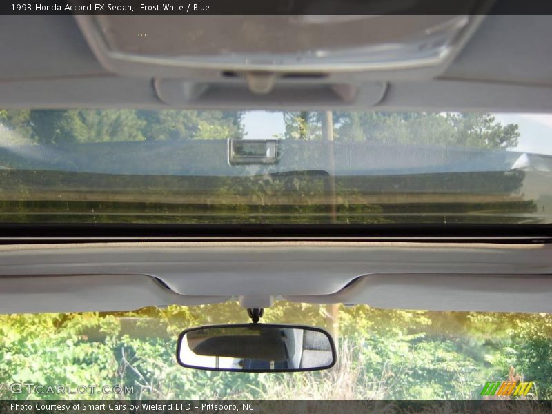 Frost White / Blue 1993 Honda Accord EX Sedan
