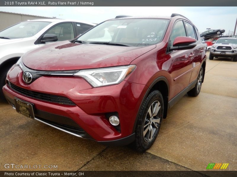 Ruby Flare Pearl / Nutmeg 2018 Toyota RAV4 XLE