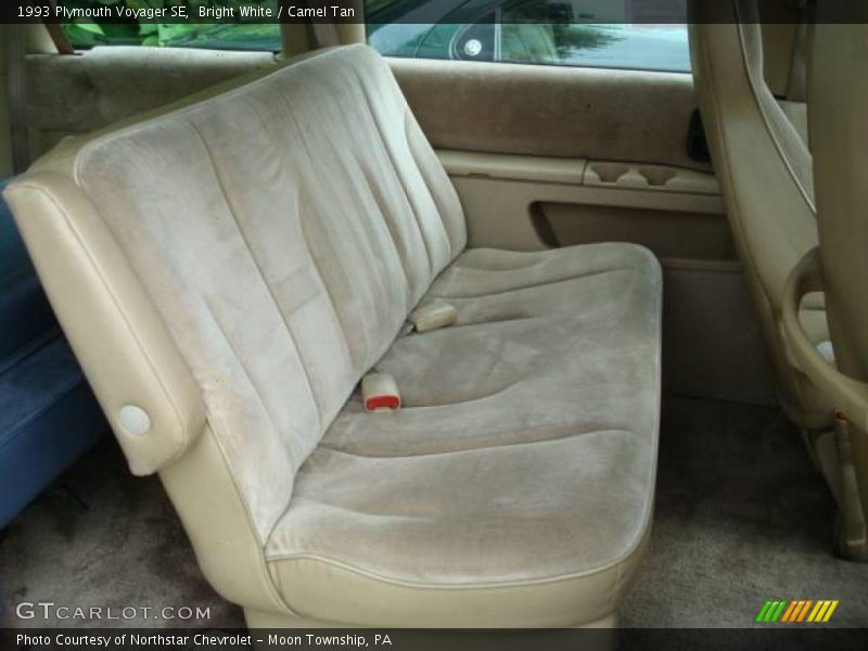 Bright White / Camel Tan 1993 Plymouth Voyager SE