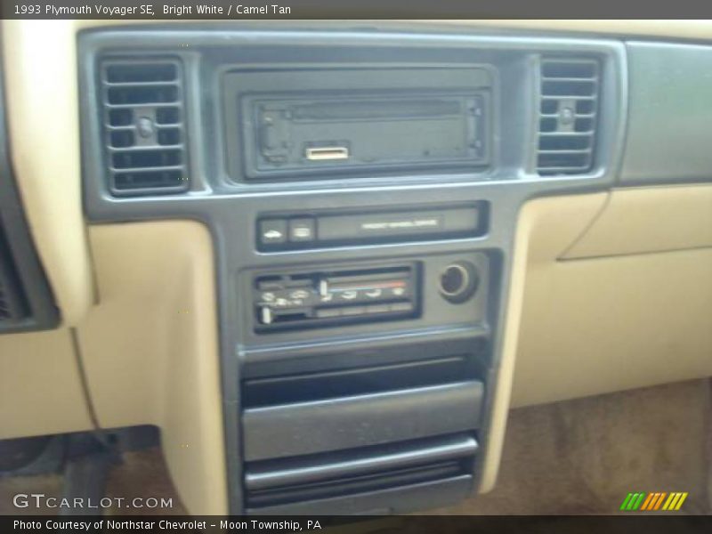 Bright White / Camel Tan 1993 Plymouth Voyager SE