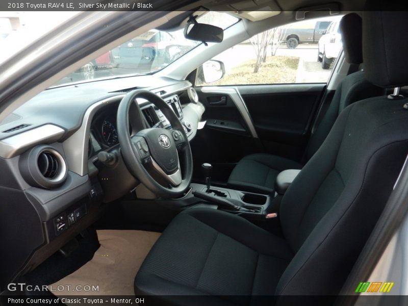 Silver Sky Metallic / Black 2018 Toyota RAV4 LE