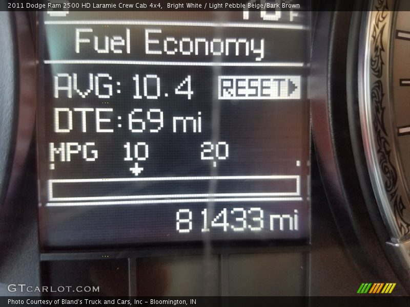 Bright White / Light Pebble Beige/Bark Brown 2011 Dodge Ram 2500 HD Laramie Crew Cab 4x4