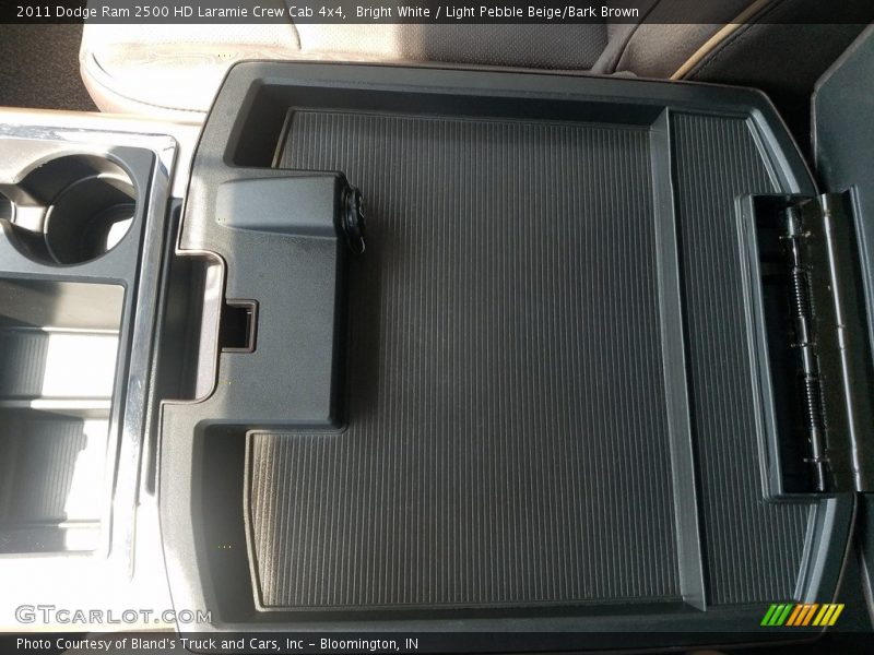 Bright White / Light Pebble Beige/Bark Brown 2011 Dodge Ram 2500 HD Laramie Crew Cab 4x4