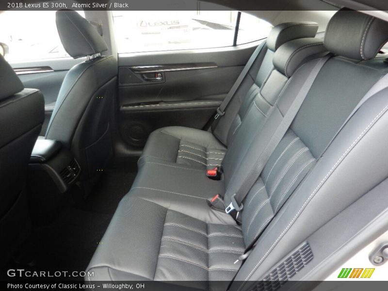 Atomic Silver / Black 2018 Lexus ES 300h