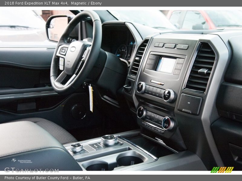 Magnetic / Ebony 2018 Ford Expedition XLT Max 4x4