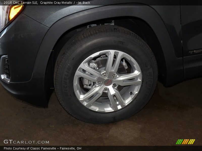 Graphite Gray Metallic / ­Jet Black 2018 GMC Terrain SLE