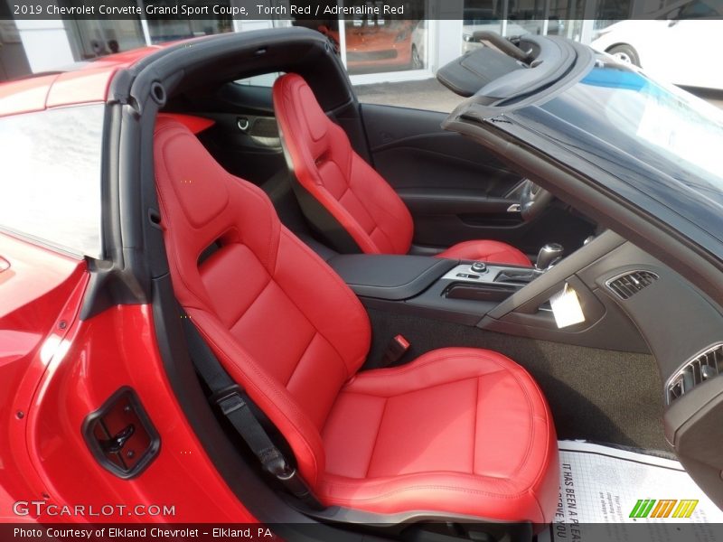 Front Seat of 2019 Corvette Grand Sport Coupe