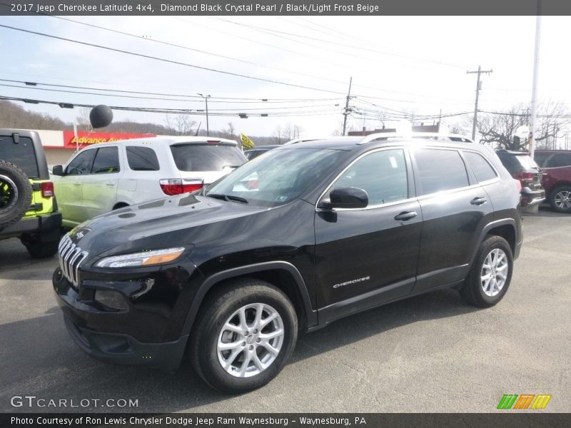 Diamond Black Crystal Pearl / Black/Light Frost Beige 2017 Jeep Cherokee Latitude 4x4