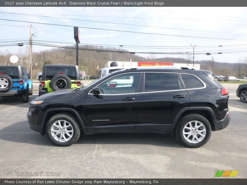 Diamond Black Crystal Pearl / Black/Light Frost Beige 2017 Jeep Cherokee Latitude 4x4