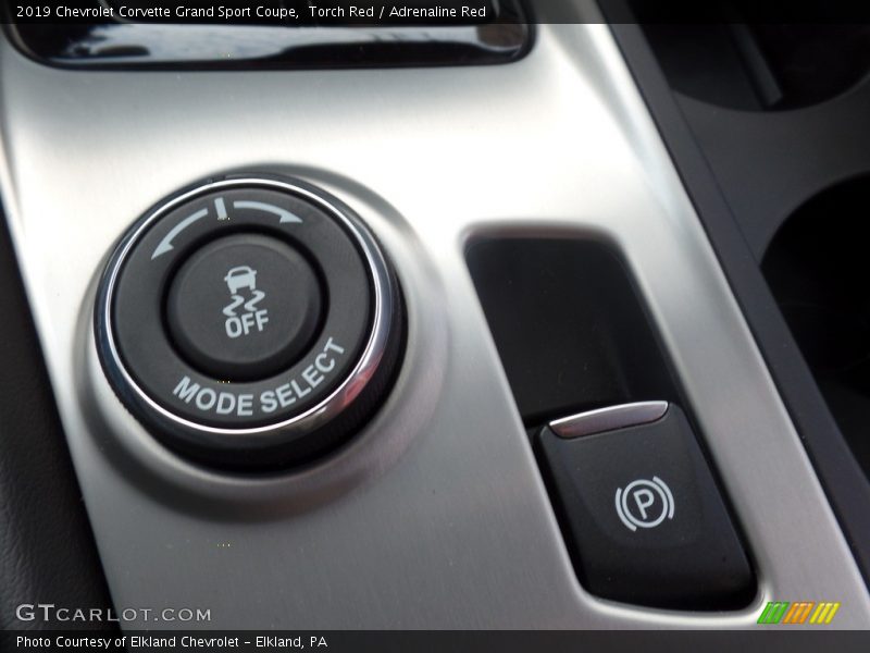 Torch Red / Adrenaline Red 2019 Chevrolet Corvette Grand Sport Coupe