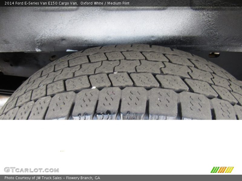 Oxford White / Medium Flint 2014 Ford E-Series Van E150 Cargo Van