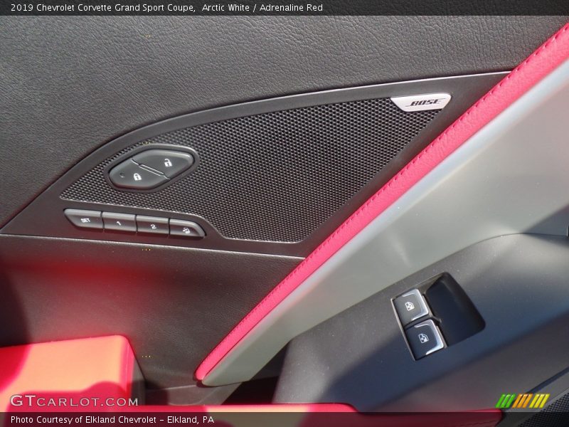 Arctic White / Adrenaline Red 2019 Chevrolet Corvette Grand Sport Coupe