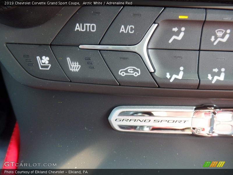 Controls of 2019 Corvette Grand Sport Coupe