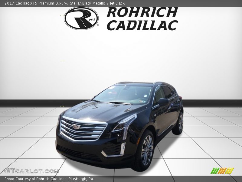 Stellar Black Metallic / Jet Black 2017 Cadillac XT5 Premium Luxury