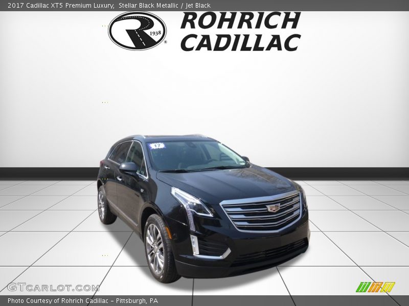 Stellar Black Metallic / Jet Black 2017 Cadillac XT5 Premium Luxury