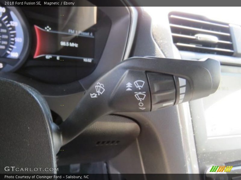 Magnetic / Ebony 2018 Ford Fusion SE