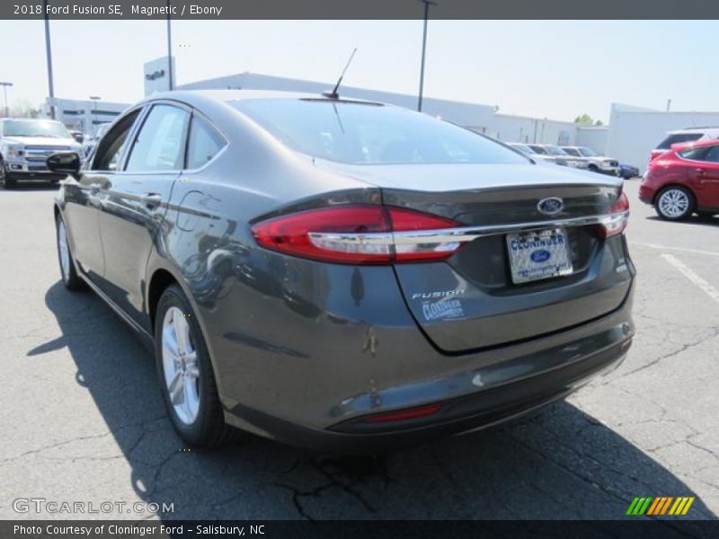 Magnetic / Ebony 2018 Ford Fusion SE