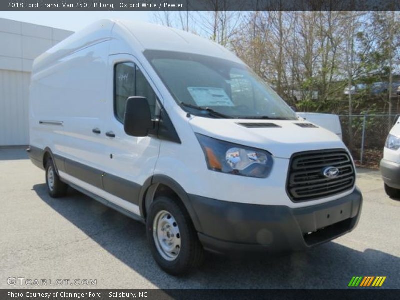 Front 3/4 View of 2018 Transit Van 250 HR Long