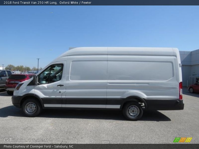 2018 Transit Van 250 HR Long Oxford White