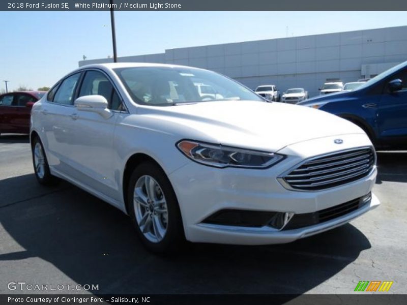 White Platinum / Medium Light Stone 2018 Ford Fusion SE