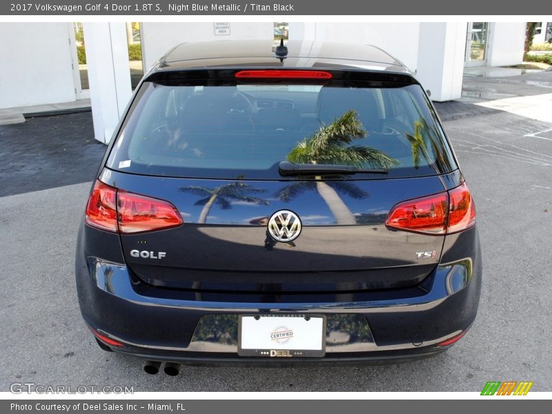 Night Blue Metallic / Titan Black 2017 Volkswagen Golf 4 Door 1.8T S
