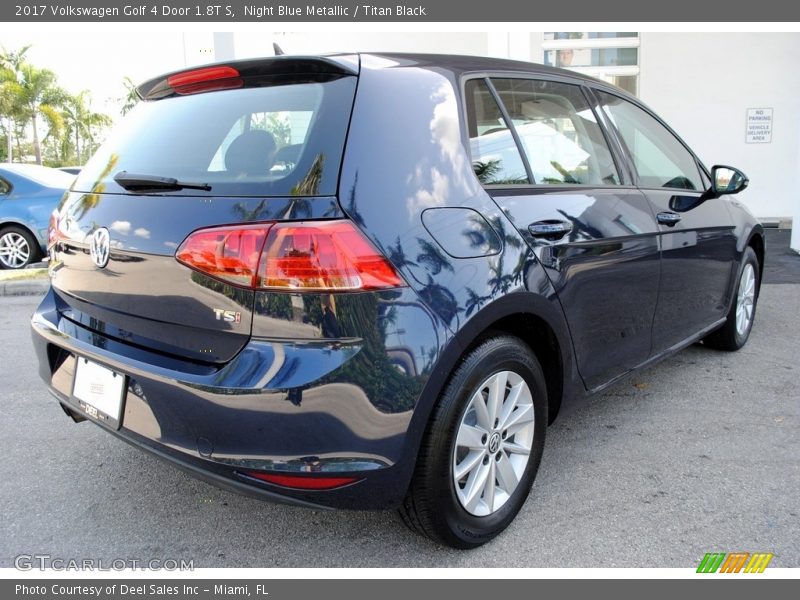 Night Blue Metallic / Titan Black 2017 Volkswagen Golf 4 Door 1.8T S