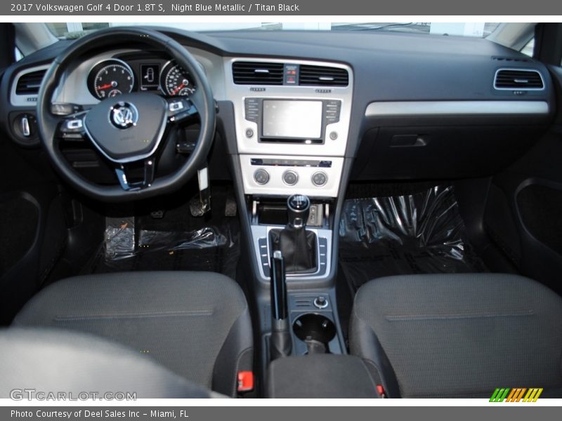 Night Blue Metallic / Titan Black 2017 Volkswagen Golf 4 Door 1.8T S