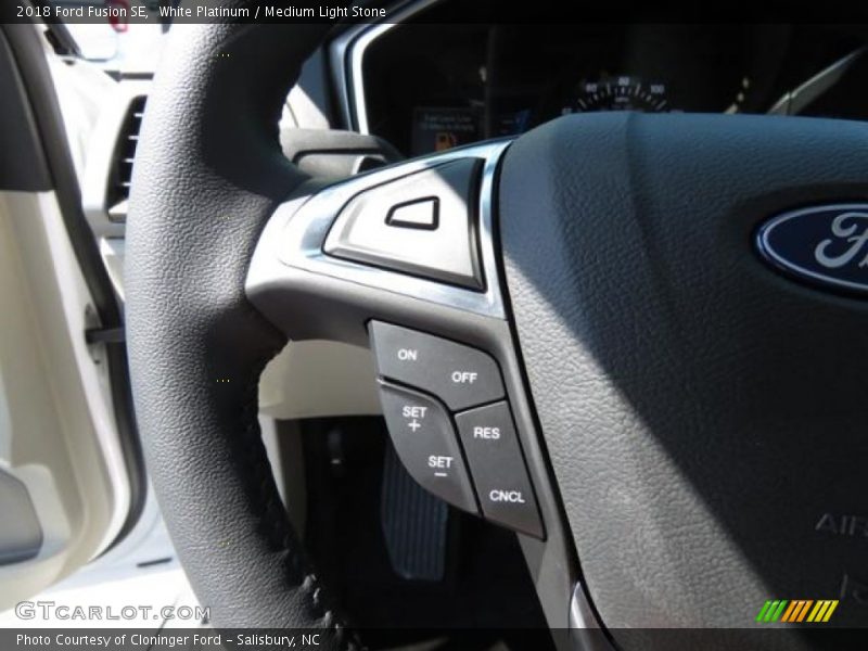 White Platinum / Medium Light Stone 2018 Ford Fusion SE