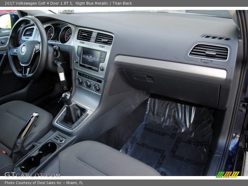 Night Blue Metallic / Titan Black 2017 Volkswagen Golf 4 Door 1.8T S