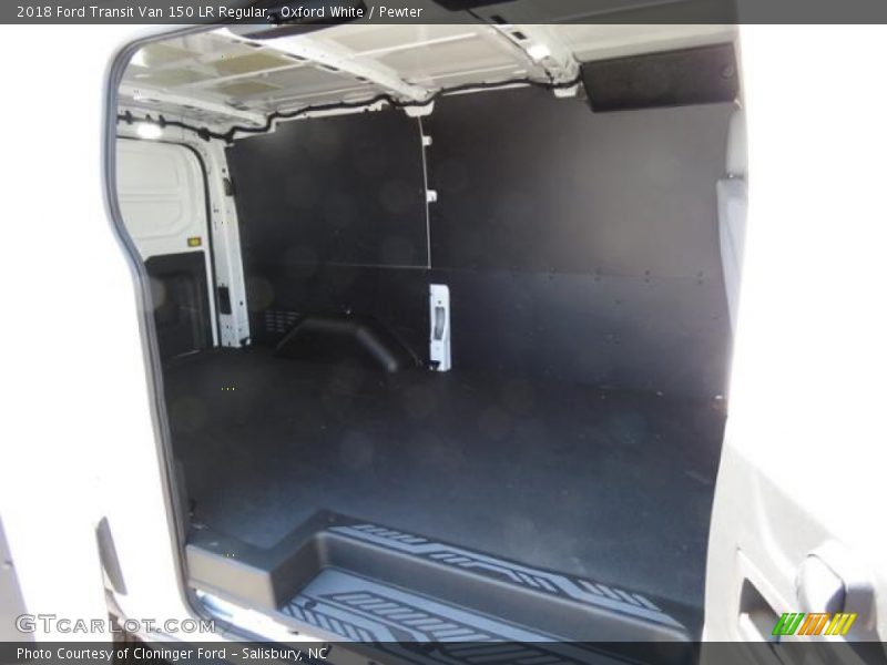 Oxford White / Pewter 2018 Ford Transit Van 150 LR Regular