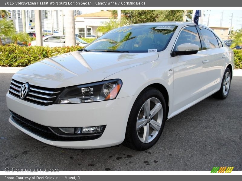 Candy White / Cornsilk Beige 2015 Volkswagen Passat Wolfsburg Edition Sedan