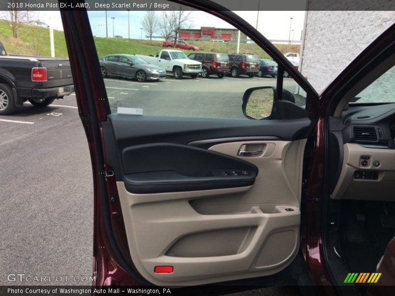 Door Panel of 2018 Pilot EX-L AWD