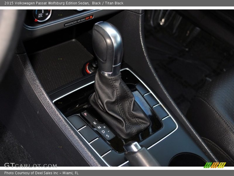 Black / Titan Black 2015 Volkswagen Passat Wolfsburg Edition Sedan