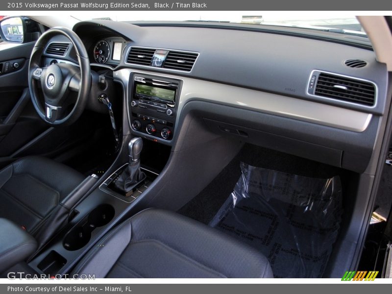 Black / Titan Black 2015 Volkswagen Passat Wolfsburg Edition Sedan