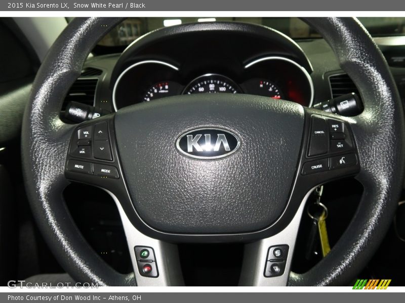 Snow White Pearl / Black 2015 Kia Sorento LX