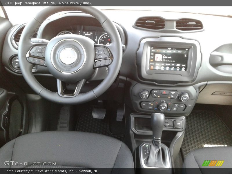 Alpine White / Black 2018 Jeep Renegade Latitude