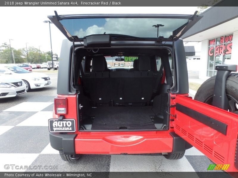 Firecracker Red / Black 2018 Jeep Wrangler Unlimited Sahara 4x4
