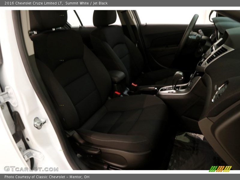 Summit White / Jet Black 2016 Chevrolet Cruze Limited LT