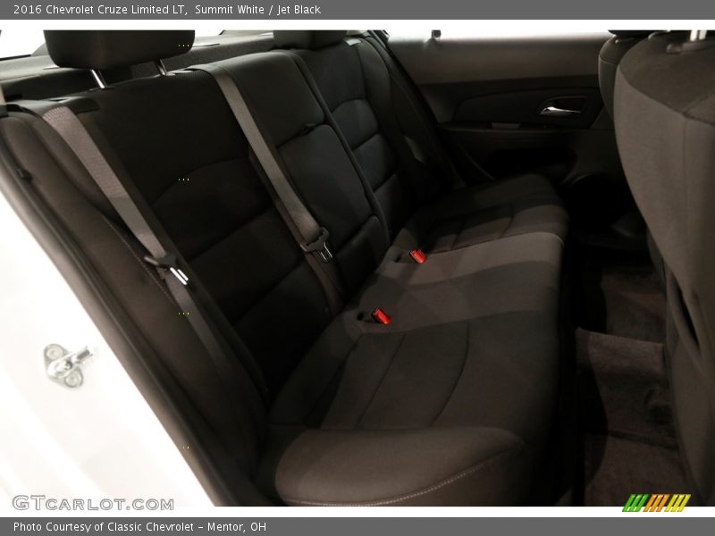 Summit White / Jet Black 2016 Chevrolet Cruze Limited LT