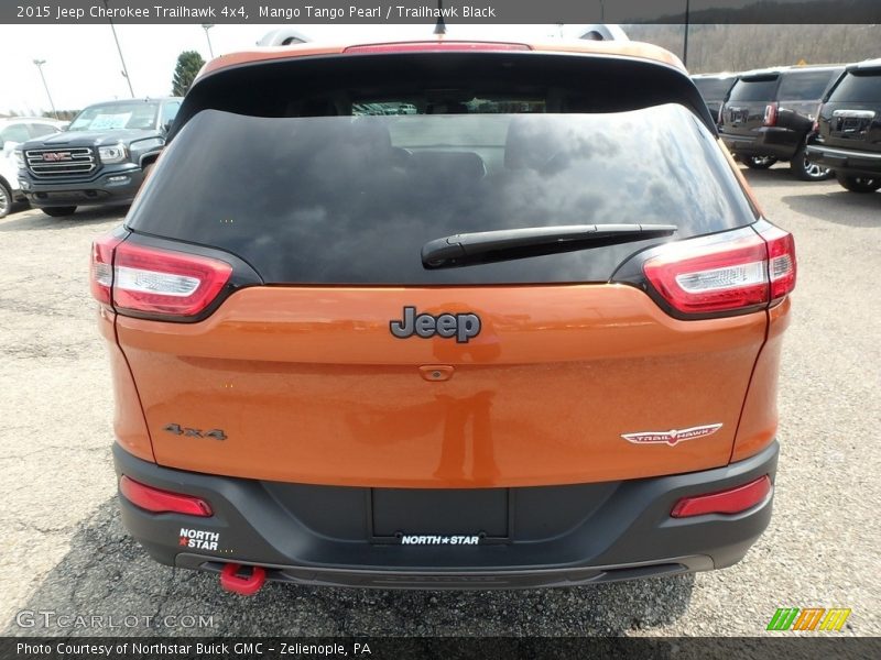 Mango Tango Pearl / Trailhawk Black 2015 Jeep Cherokee Trailhawk 4x4