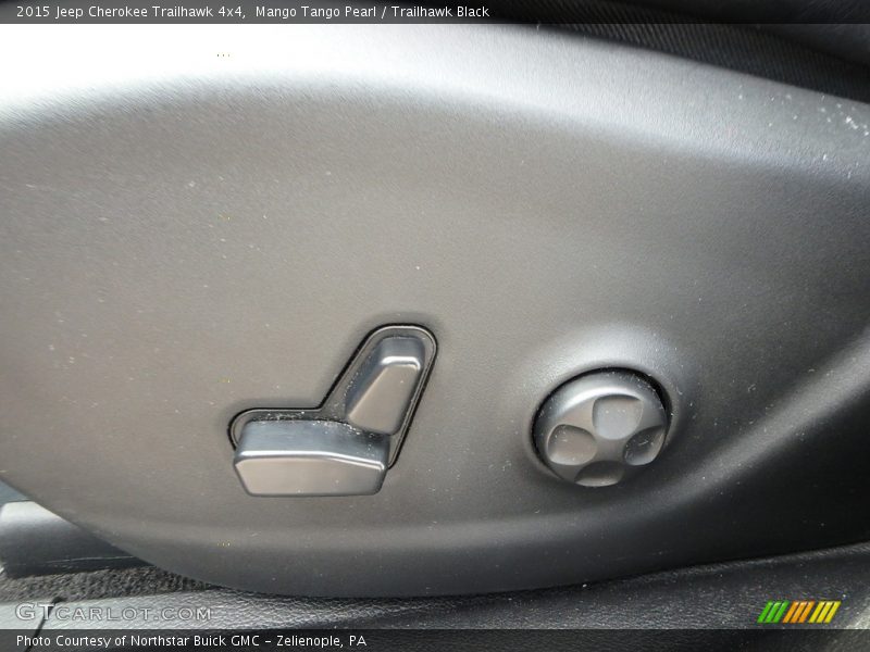 Mango Tango Pearl / Trailhawk Black 2015 Jeep Cherokee Trailhawk 4x4