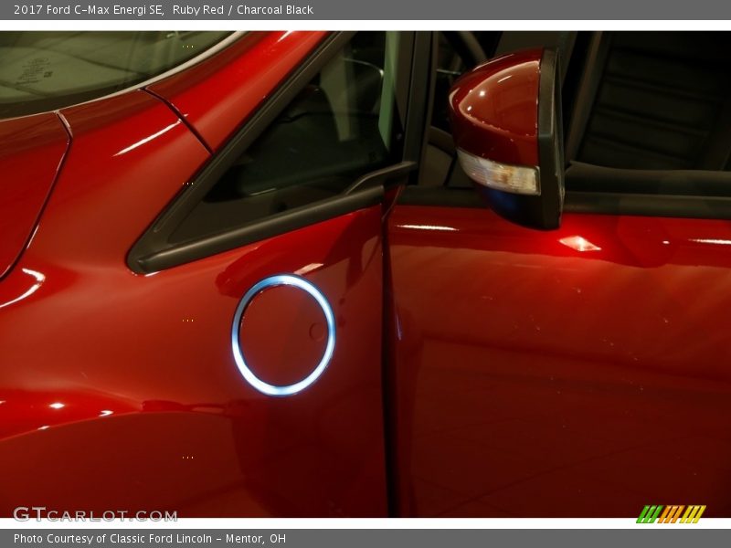 Ruby Red / Charcoal Black 2017 Ford C-Max Energi SE