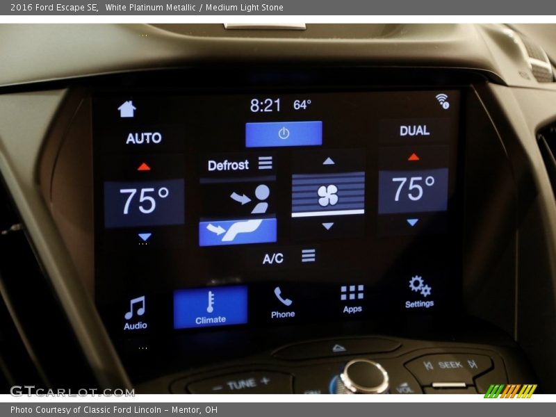 White Platinum Metallic / Medium Light Stone 2016 Ford Escape SE