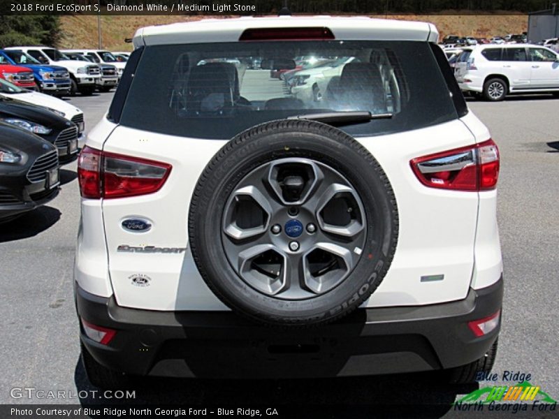 Diamond White / Medium Light Stone 2018 Ford EcoSport S