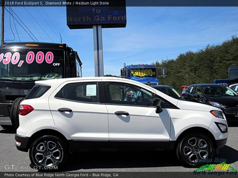 Diamond White / Medium Light Stone 2018 Ford EcoSport S