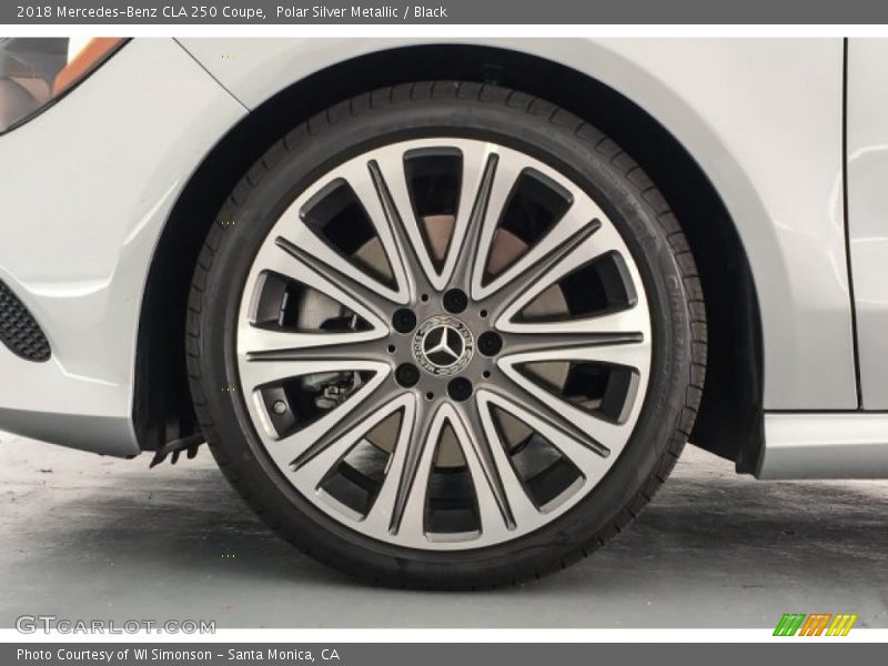 Polar Silver Metallic / Black 2018 Mercedes-Benz CLA 250 Coupe